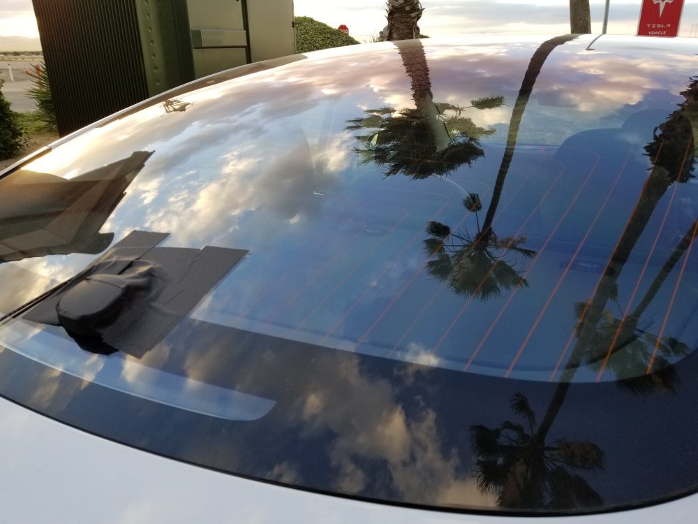 15-bub4dnntesla-model-3-silver.jpg