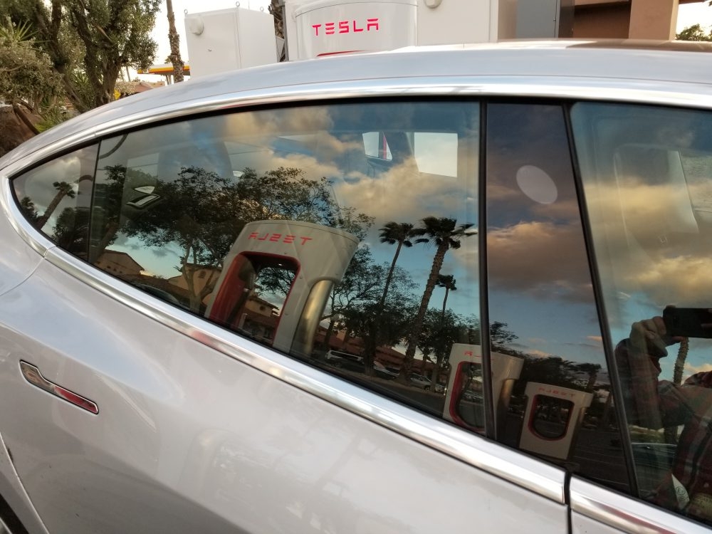28-g3nupkotesla-model-3-silver.jpg