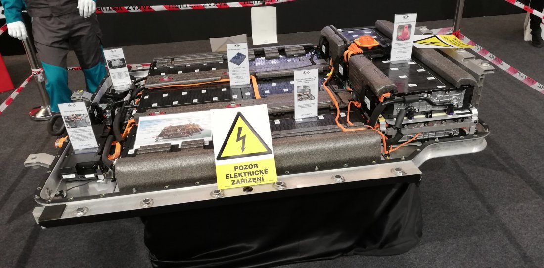 Hyundai_Kia_Battery 1.jpg