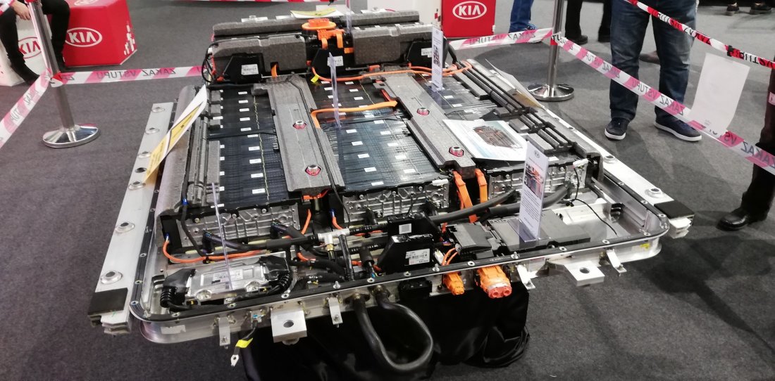 Hyundai_Kia_Battery 2.jpg