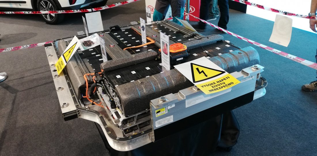 Hyundai_Kia_Battery 3.jpg