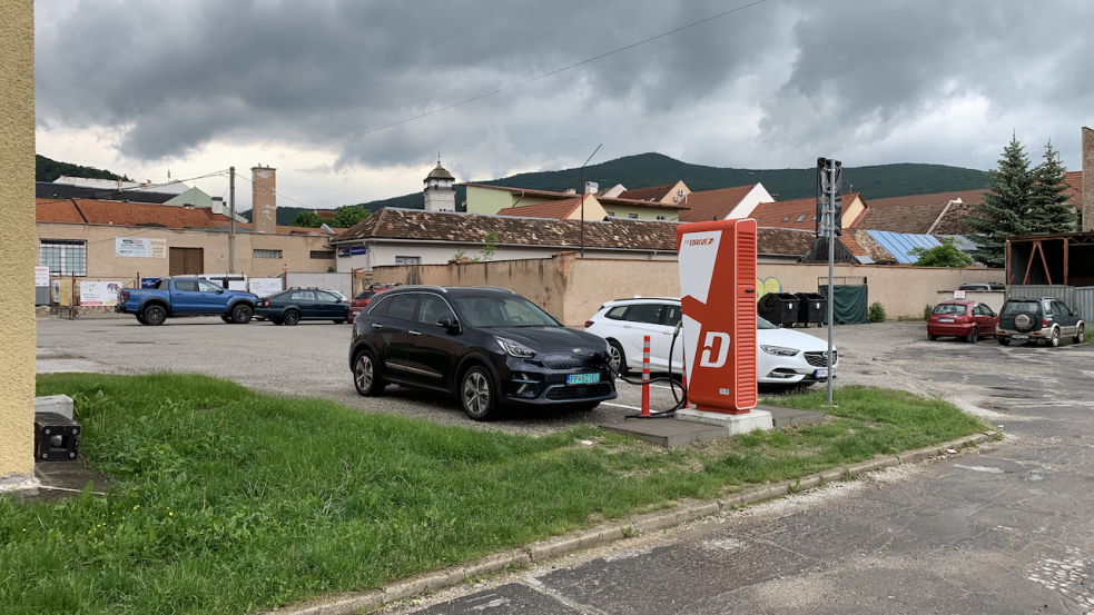 Kliknite na obrázok pre väčšiu verziu  Meno:	ZSE RV 1.png Videní:	0 Veľkosť:986,3 KB ID:	72600