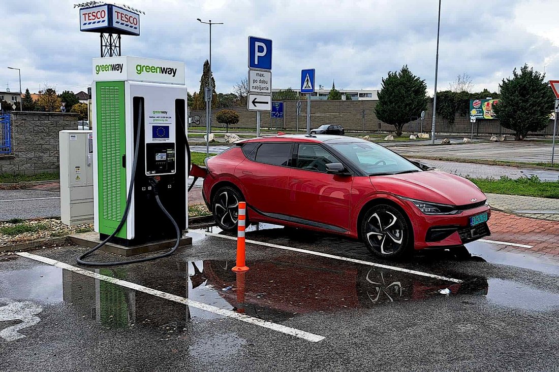 Kia EV6 Senec.jpg