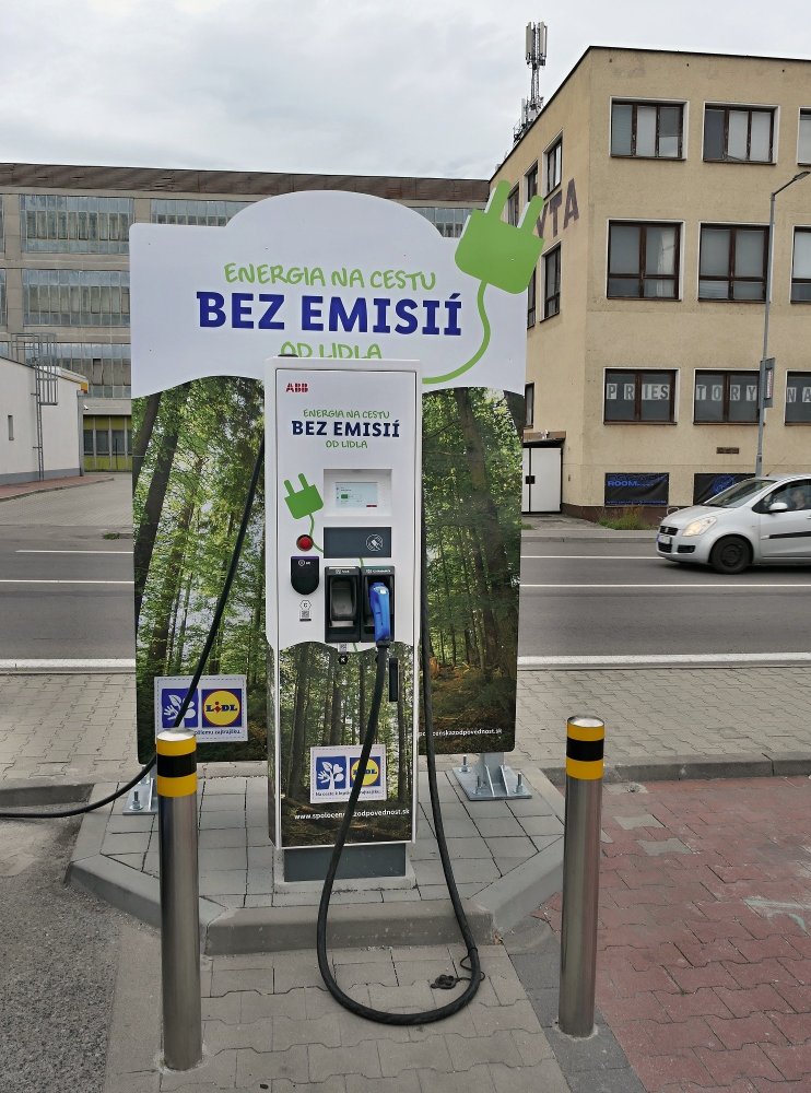 Lidl Puchov 1.jpg