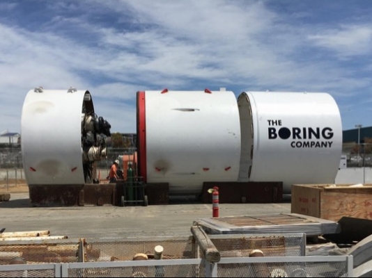 Musk-Boring-Company-equipment-SpaceX.jpg