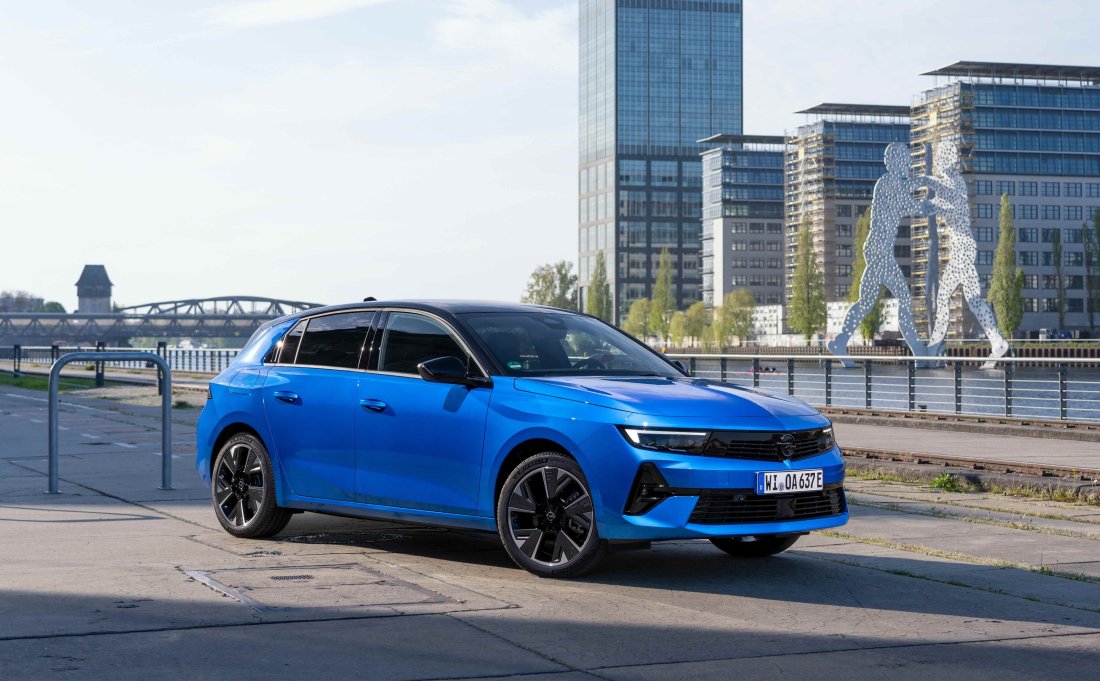 Opel Astra Electric 10.jpg