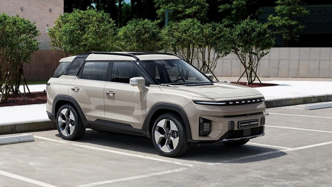 SsangYong Torres EVX FB.jpg