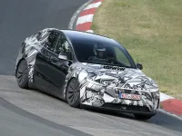 Tesla-Model-Y-L-auf-Testfahrt.webp
