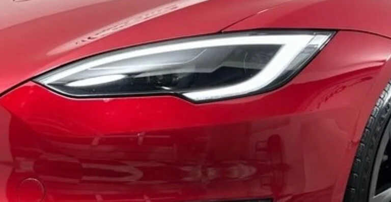 Predné svetlá pre Tesla Model S 90D 2016